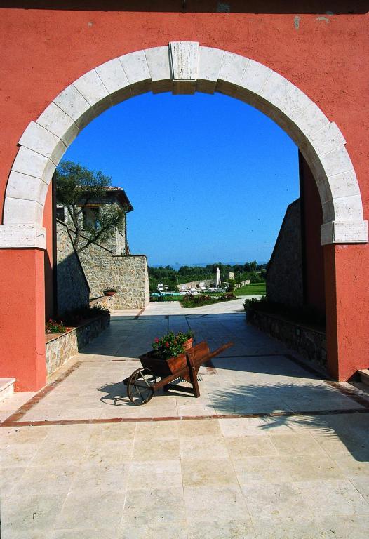 Relais Le Ginestre Villa Saturnia Exterior photo