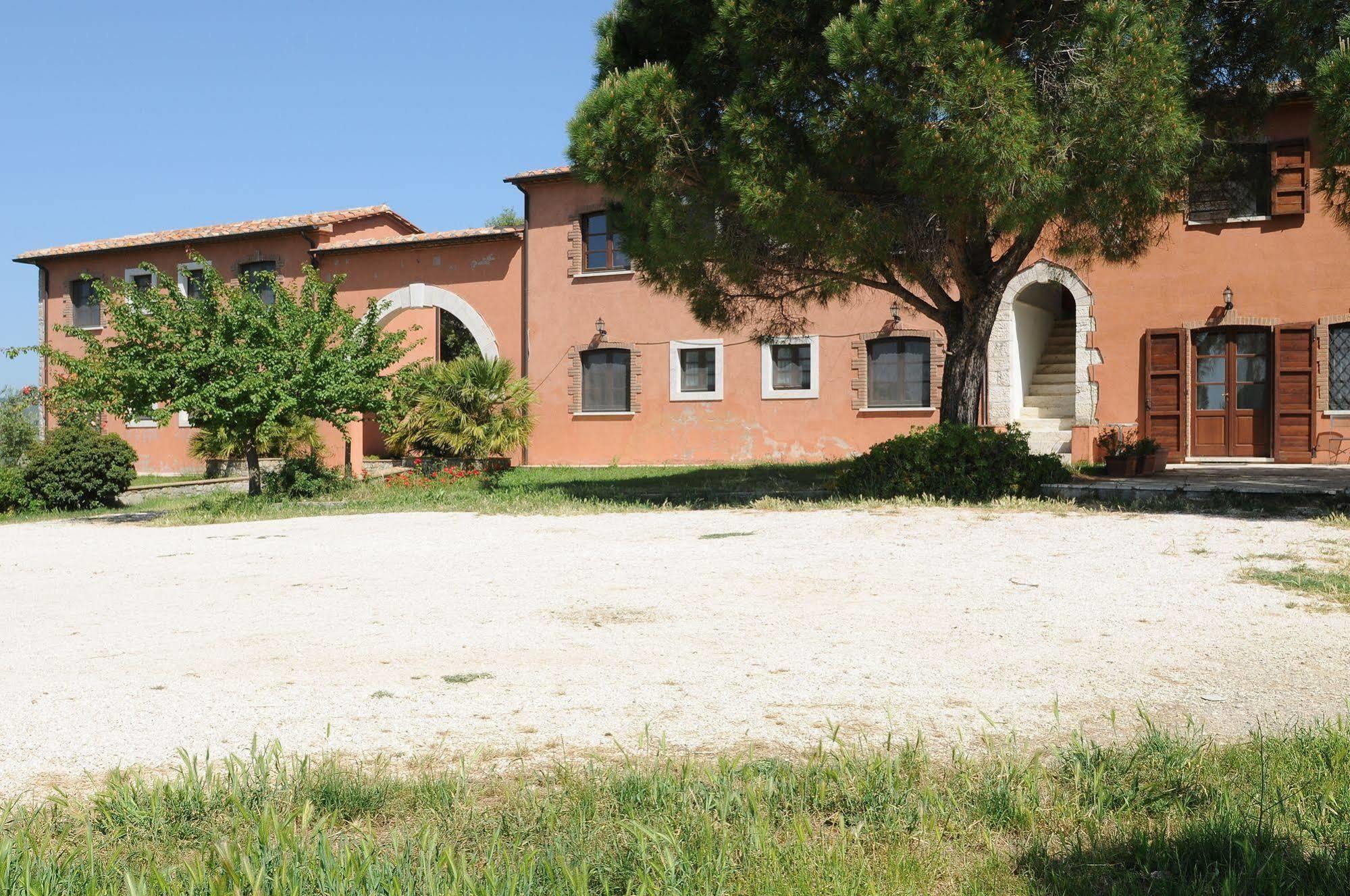 Relais Le Ginestre Villa Saturnia Exterior photo