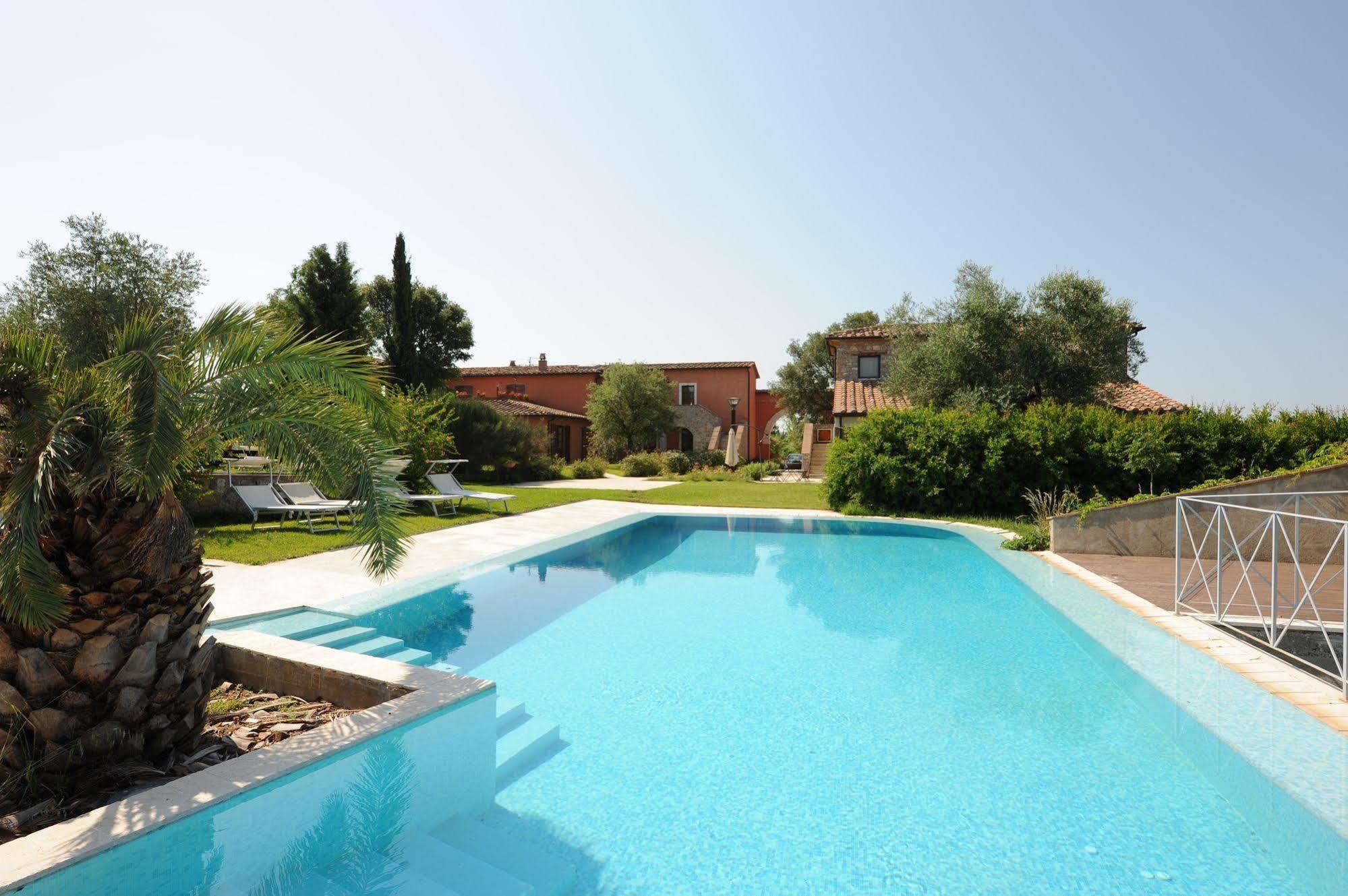Relais Le Ginestre Villa Saturnia Exterior photo
